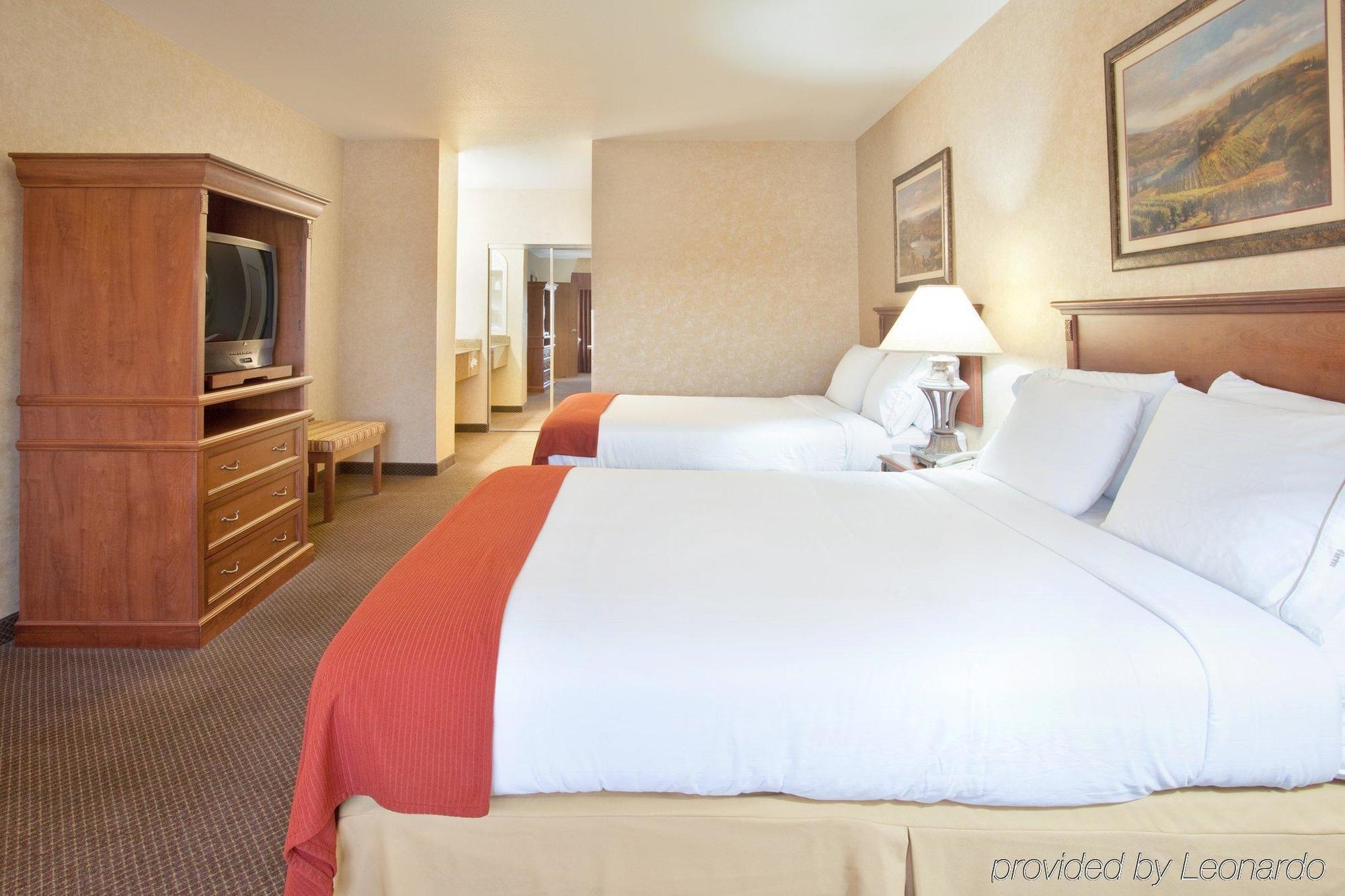 Holiday Inn Express Hotel & Suites Barstow By Ihg Pokoj fotografie