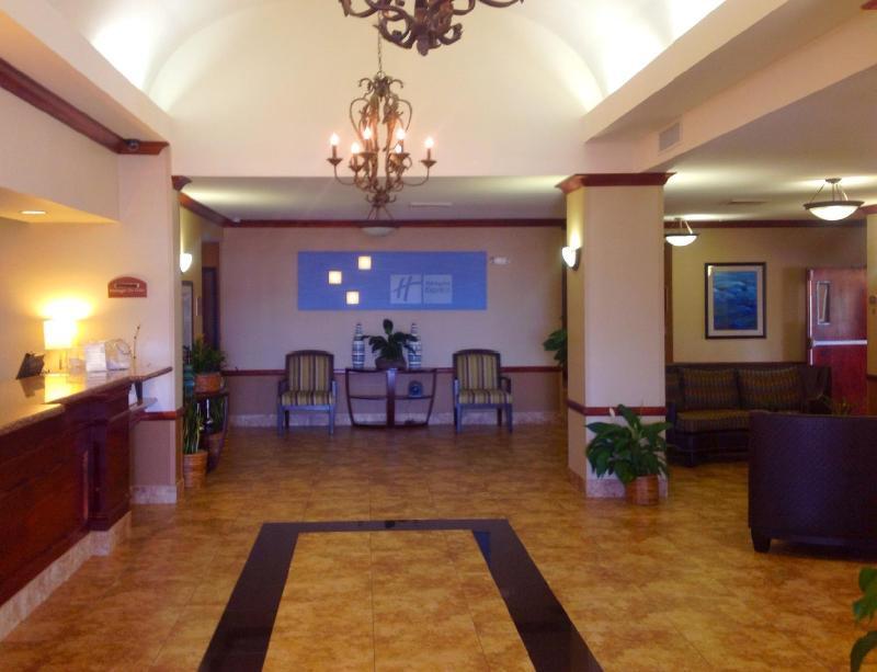 Holiday Inn Express Hotel & Suites Barstow By Ihg Exteriér fotografie